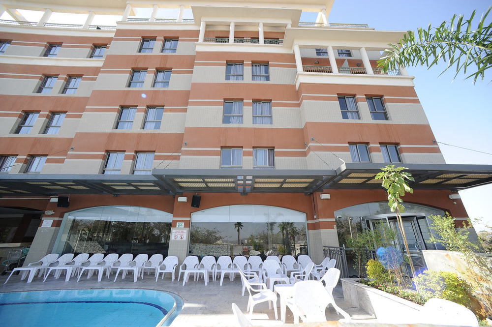 Comfort Hotel 엘라트 외부 사진
